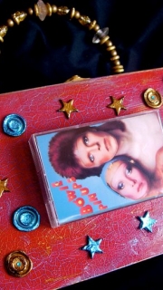 Mixed Media Art Handbags (click on each photo for a larger view; scroll to the bottom and click on page numbers to see more!)